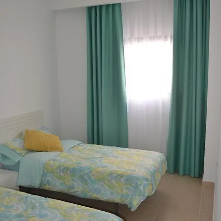 Apartamento Abrigos 1 *