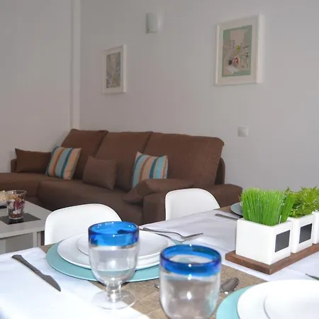 Apartamento Abrigos 1 Апартаменты *